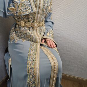 Caftan bleu ciel